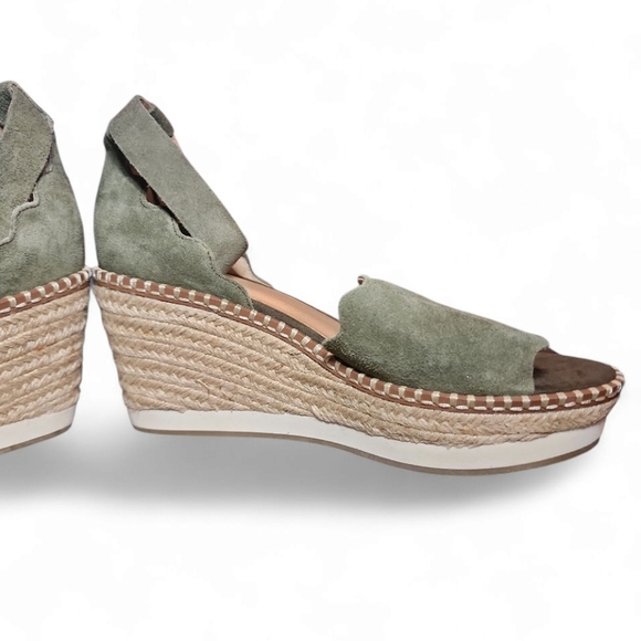 Crown Vintage Daffodil Espadrille Wedge Sandals Olive Green Suede Shoes size 8M - Picture 10 of 14